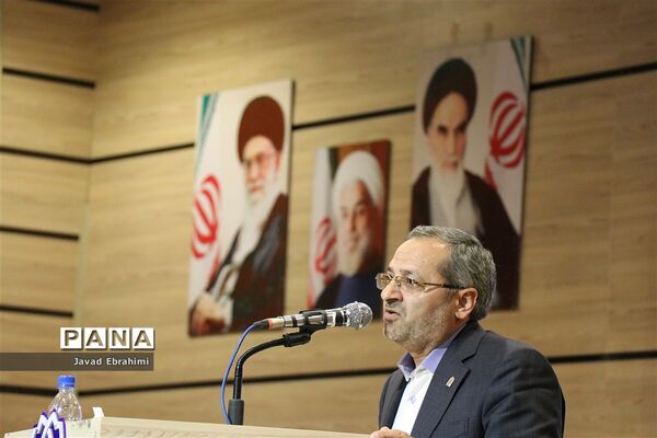 مراسم تکریم و معارفه مدیر کل آموزش و پرورش خراسان رضوی