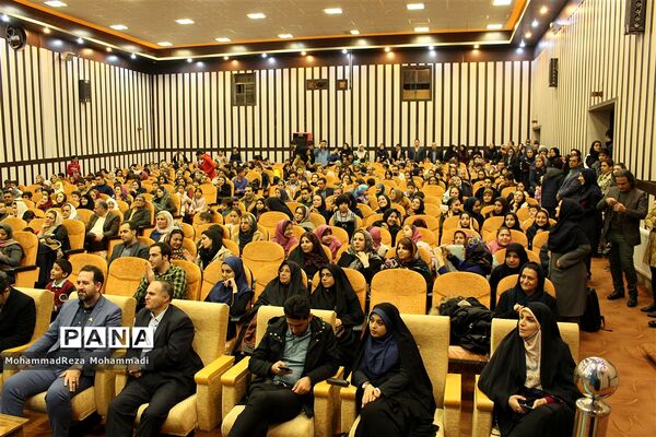مسابقات ساخت سازه های ماکارونی استان البرز