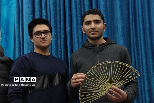 مسابقات ساخت سازه های ماکارونی استان البرز