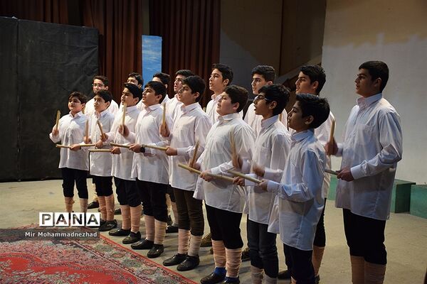 جشنواره سرود دانش‌آموزی در بابل