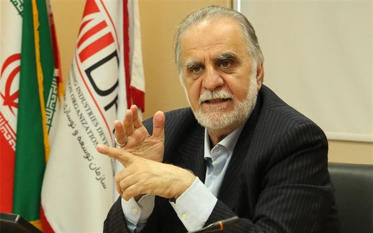 پیشبرد برنامه های ستاد زنجیره فولاد بر پایه خرد جمعی دولت و بخش خصوصی