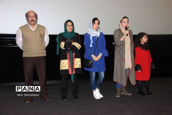 اکران عمومی فیلم سینمائی «مادری»