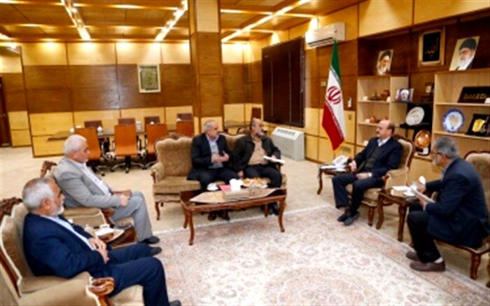استاندار قزوین بر برگزاری ثابت ملاقات مردمی مدیران تاکید کرد