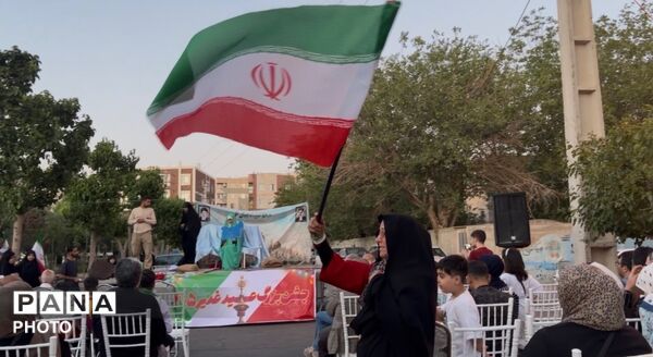 حضور باشکوه مردم کرج در مهمانی کیلومتری غدیر