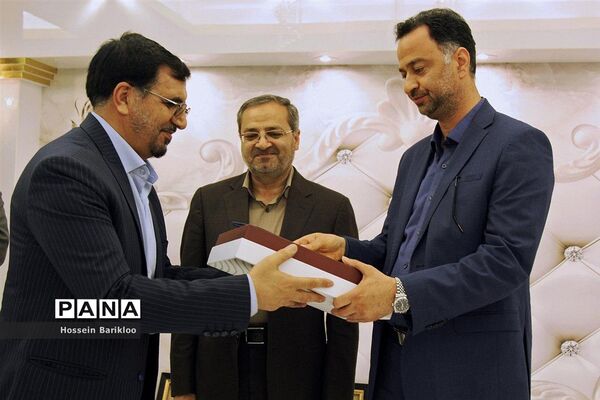 همایش هفته تربیت اسلامی و روز امور تربیتی