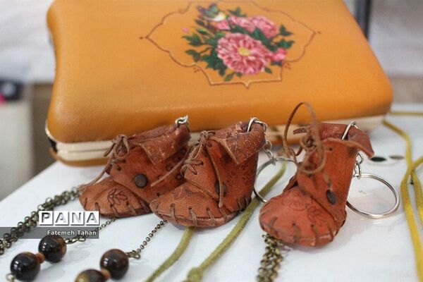 دومین بازارچه خیریه نوروز و لبخند در شهرستان بیرجند