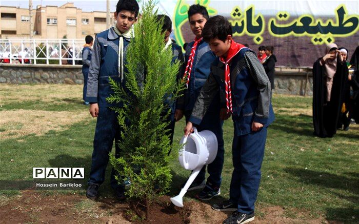 مراسم روز درختکاری برگزار شد