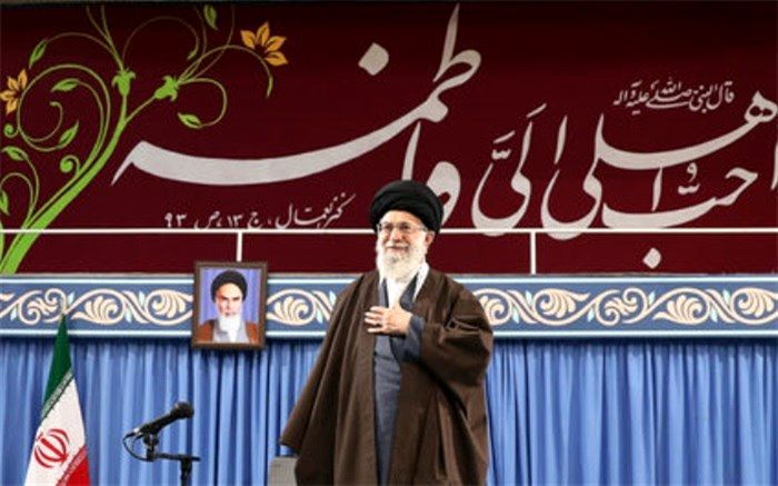 جمعی ازمداحان و ذاکران اهل بیت(ع) با رهبر معظم انقلاب دیدار کردند