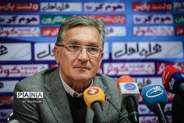 کنفرانس خبری مربیان پیش از دیدار دربی