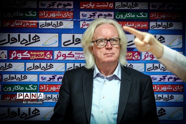 کنفرانس خبری مربیان پیش از دیدار دربی