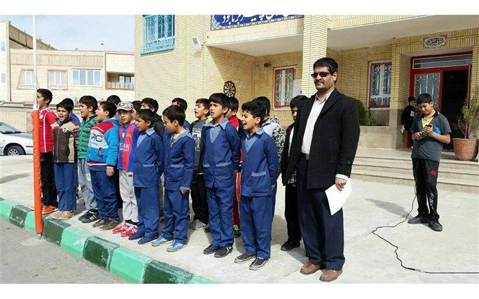 اجرای طرح سپاس مربی در دبستان مرحمت  صائب کاشمر