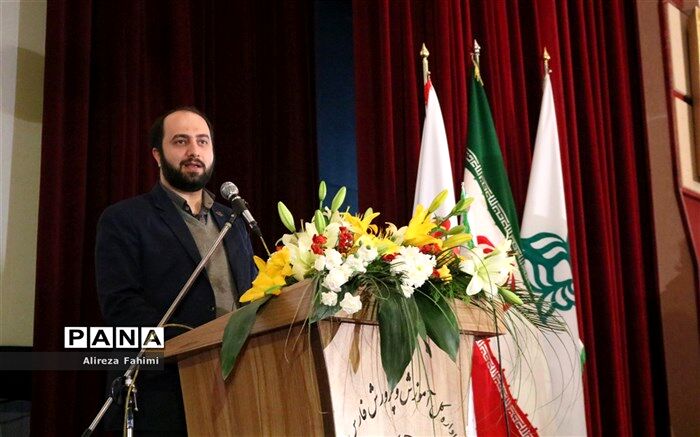 قائم مقام  سازمان دانش‌آموزی: دانش آموزان باید تغییرات را از مدارس خود شروع کنند