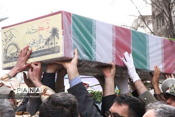 آیین باشکوه تشییع پیکر مطهر ۴ شهید گمنام دوران دفاع مقدس