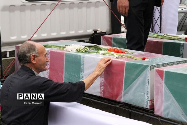 آیین باشکوه تشییع پیکر مطهر ۴ شهید گمنام دوران دفاع مقدس