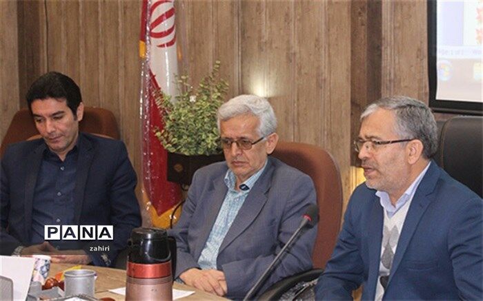 روابط عمومی آیینه تمام نمای یک سازمان است