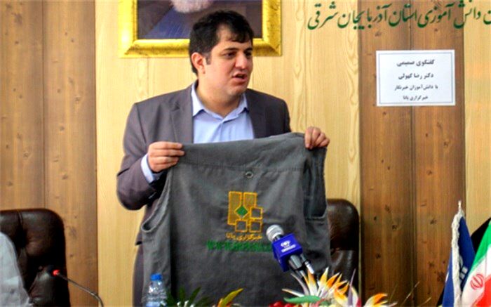 کهولی عنوان کرد: غروب جانسوز دریاچه ارومیه در بیابان نمک