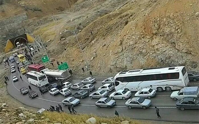 مدیرکل راهداری استان فارس مطرح کرد:‌ برنامه‌ریزی برای سفرهای ایمن شهروندان در نوروز ۹۷