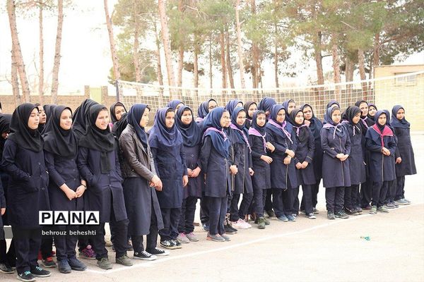 برگزاری طرح میهمان و میزبان در مدرسه دخترانه مومن آباد سرخه