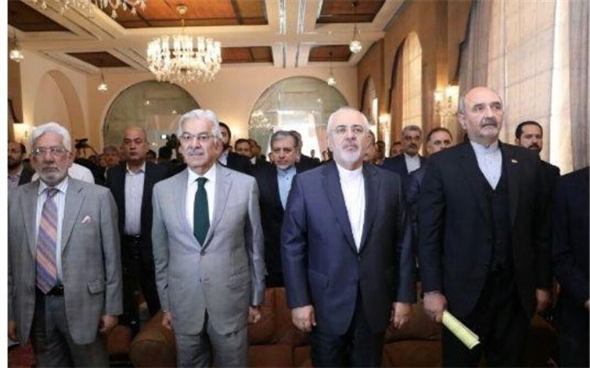 نشست مشترک تجاری ایران و پاکستان با حضور وزرای امور خارجه دو کشور شروع به کار کرد