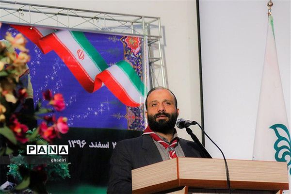 جشن تولد زمین در دبیرستان شهید شهریاری منطقه 19