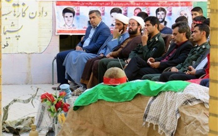 برگزاری یادواره شهداء در دبیرستان شهدای دشت عباس منطقه موسیان