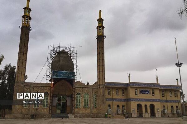 مرمت  امامزاده شاه فرج الله و شاه حبیب الله در حاجی آباد فارس