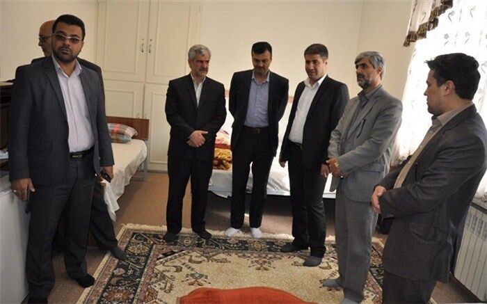 بازدید مدیر آموزش و پرورش شهریاراز ستاد اسکان فرهنگیان