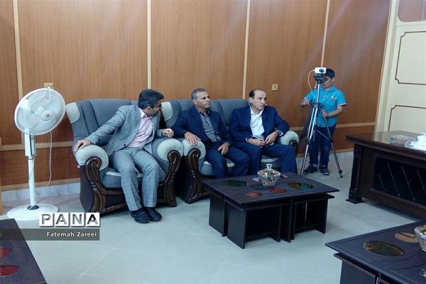 بازدید فرماندار لامرد از مراکز اسکان در مدارس و آموزش و پرورش
