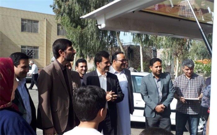 کتابخانه سیار ویژه پایگاه های تکریم و اسکان مهمانان نوروزی  در سیستان و بلوچستان راه اندازی شد