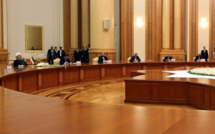 روحانی: توسعه روابط برادرانه با ترکمنستان برای ایران حائز اهمیت است