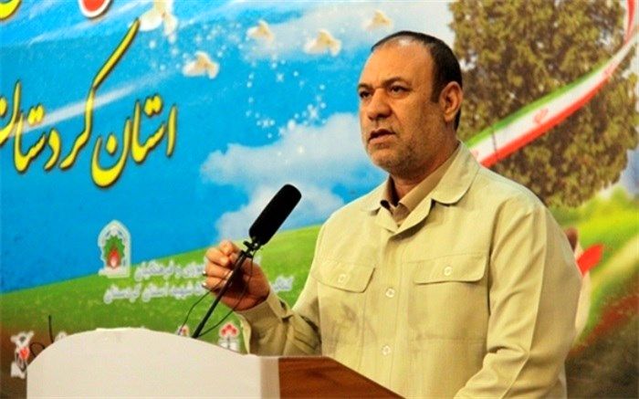 فرهنگیان و دانش آموزان در هشت سال دفاع مقدس نقش اساسی داشتند