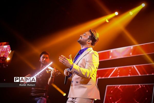 کنسرت «بابک جهانبخش»