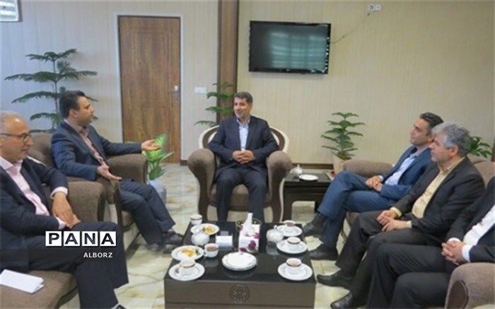 دیدار مدیرکل دامپزشکی استان البرز از شهرستان نظرآباد