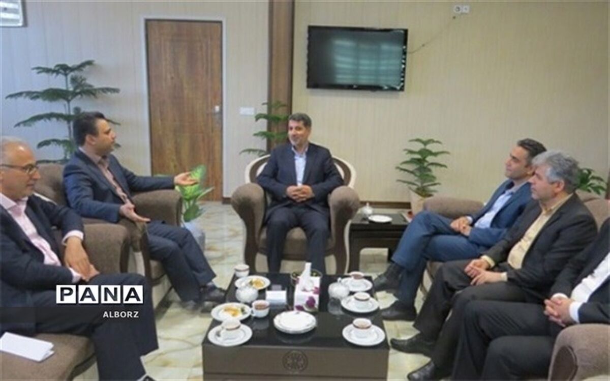 دیدار مدیرکل دامپزشکی استان البرز از شهرستان نظرآباد