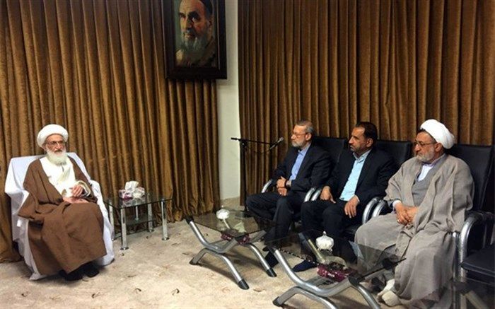 دیدار علی لاریجانی با آیت الله نوری همدانی + تصویر
