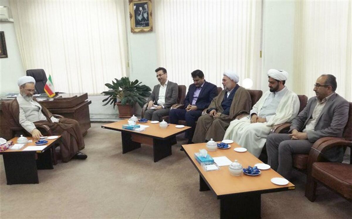 با استفاده از تجربیات کمیته امداد: سند چشم‌انداز فقر زدایی در استان قم تهیه و تدوین شود