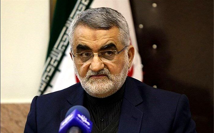 بروجردی:  پیام رسان های داخلی به سرعت درحال گسترش است