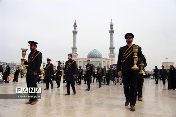 دسته عزاداری خادمان  حرم حضرت فاطمه معصومه