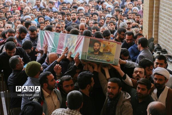 تشییع پیکر شهید مدافع حرم محمد مهدی لطفی نیاسر