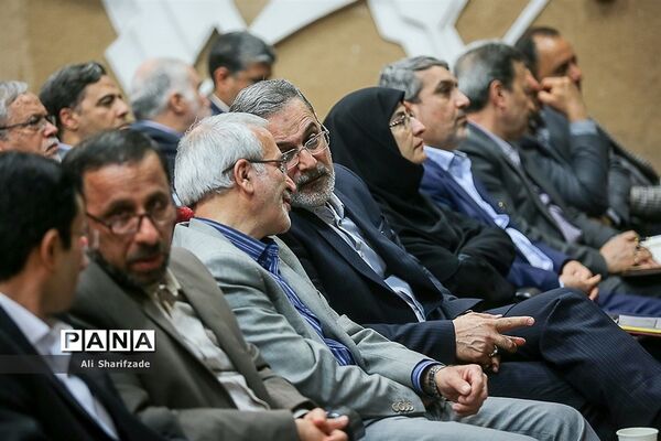 نشست مشترک شورای معاونین و مدیران کل حوزه ستادی وزارت آموزش و پرورش