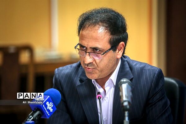 نشست خبری معاون توسعه مدیریت و پشتیبانی وزارت آموزش و پرورش