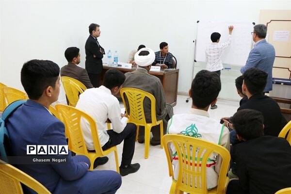 نهمین دوره انتخابات مجلس و شوراهایی دانش آموزی استان هرمزگان (2)