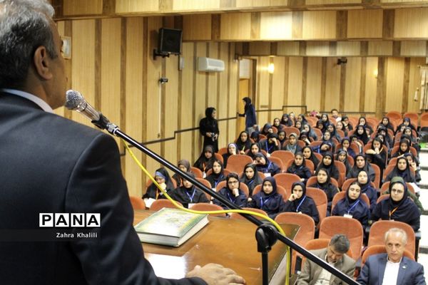 برگزاری نهمین دوره مجلس دانش آموزی استان فارس در شیراز