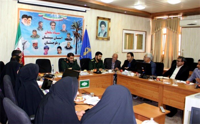 مهمترین نتیجه ی استفاده از تولیدات داخلی و حمایت از کالای ایرانی اشتغال فرزندان ایران زمین است