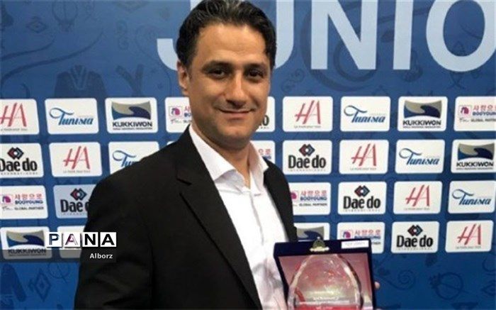 وحید عبداللهی بهترین مربی جهان شد
