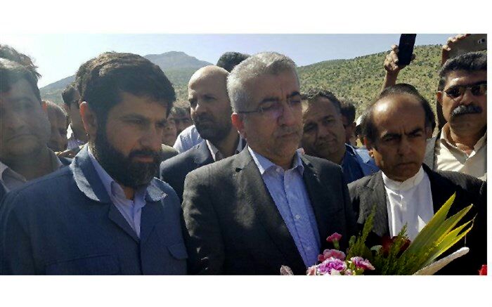 کلنگ زنی طرح انتقال آب سد کارون 3 به ایذه