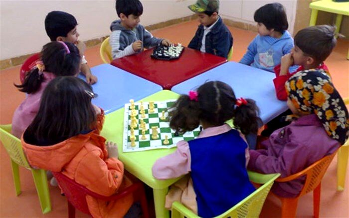 معاون امور اجتماعی سازمان بهزیستی کشور: سرمایه گذاری در سنین صفر تا شش سال دارای نتایج و پیامدهای مثبت است