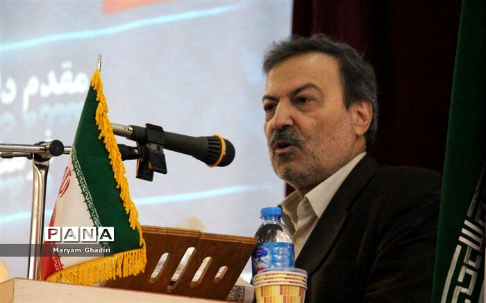 ایجاد بازارچه‌های کسب و کار برای دانش‌آموزان با مشارکت دانشگاه تهران