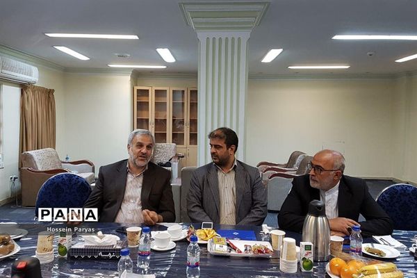 نشست شورای سیاست گذاری مسابقات بین المللی قرآن دانش‌آموزان جهان اسلام