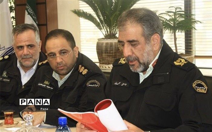 دیدار اعضای شورای اسلامی شهر کرج با فرمانده انتظامی البرز